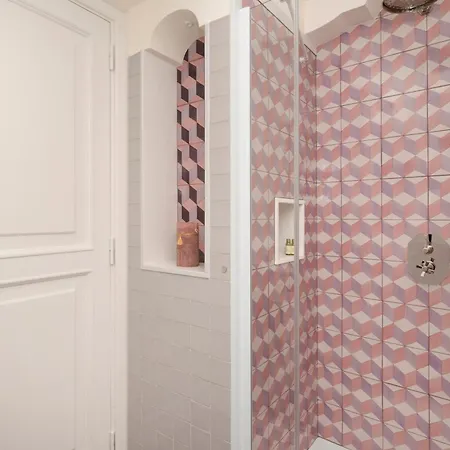 לינה וארוחת בוקר Il San Gaetano 3*